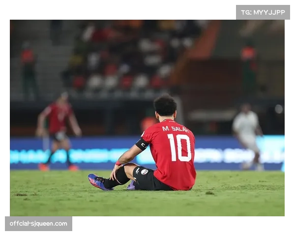 利物浦萨拉赫腿筋受伤，预计缺阵两周